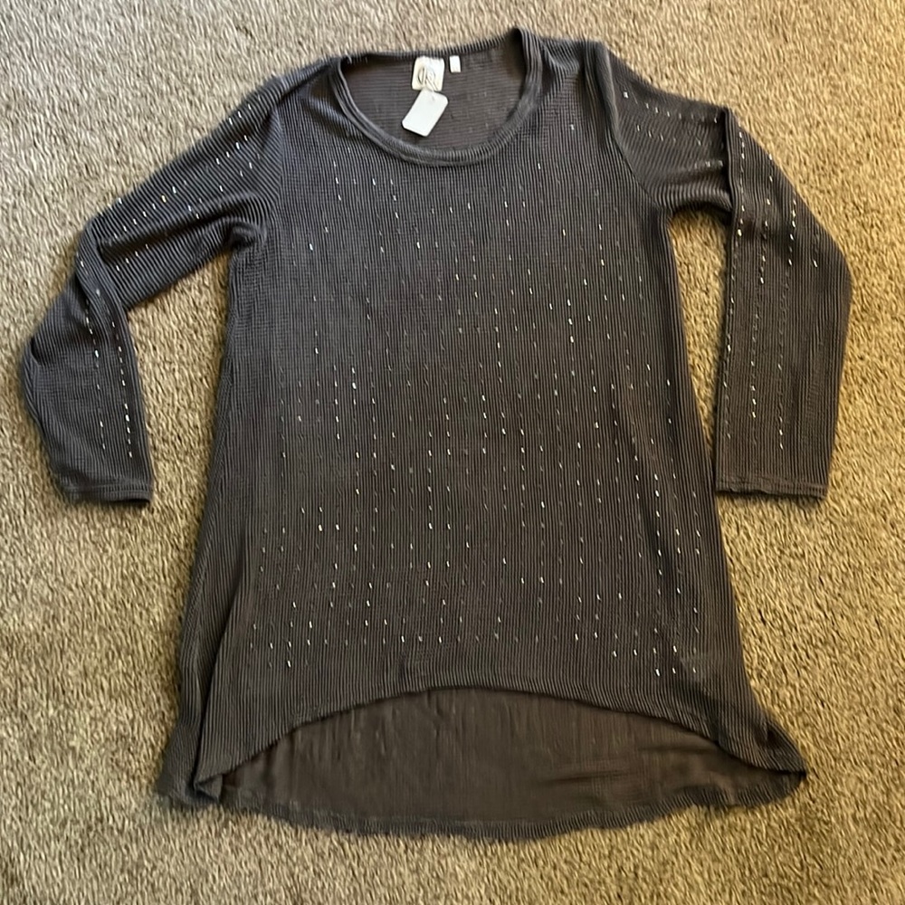 Boutique Fashion Sparkle Studded Top L/XL NWT